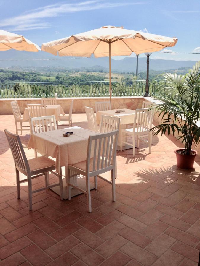 I Due Melograni Agriresort Tarano Extérieur photo